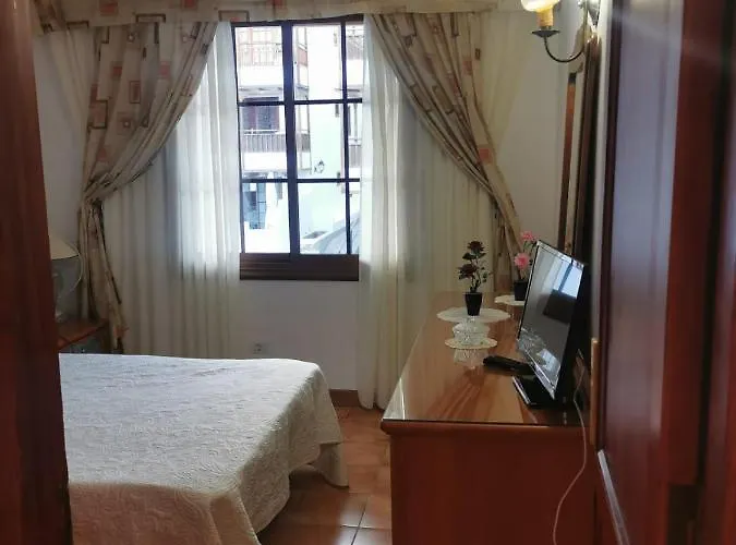 Summertime Sunset Gigantes *